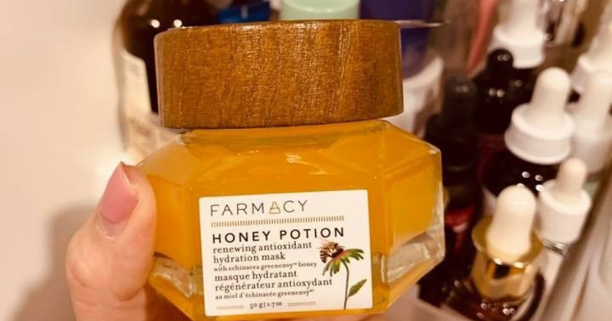 ครั้งแรกกับ ...Farmacy-Honey Potion Renewing Antioxidant Mask