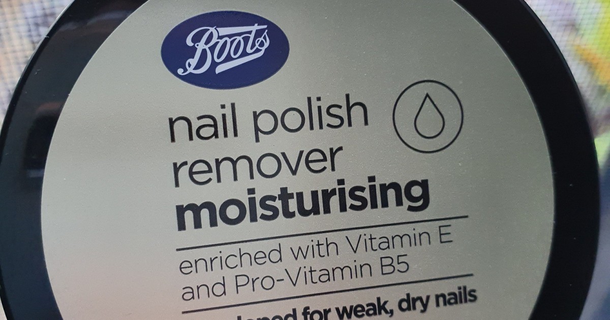 รีวิว Boots Nail Polish Remover แผ่นทำความสะอาดเล็บ