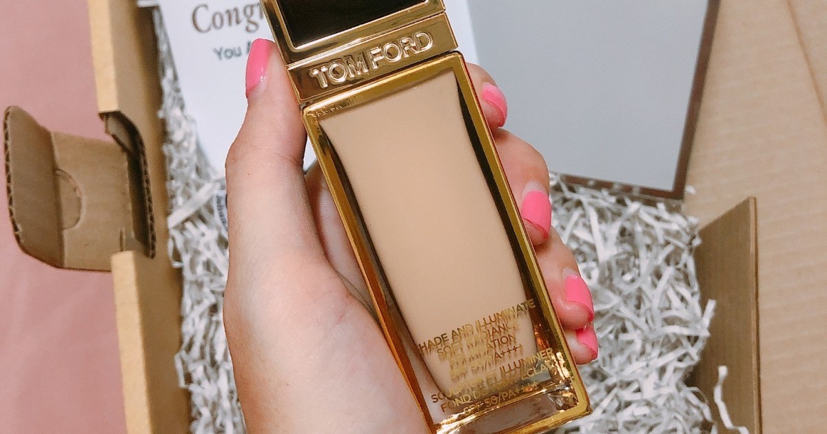เห่อรองพื้นงานผิวแสงเงา TOM FORD Shade And Illuminate Soft Radiance Foundation SPF 50/PA++++