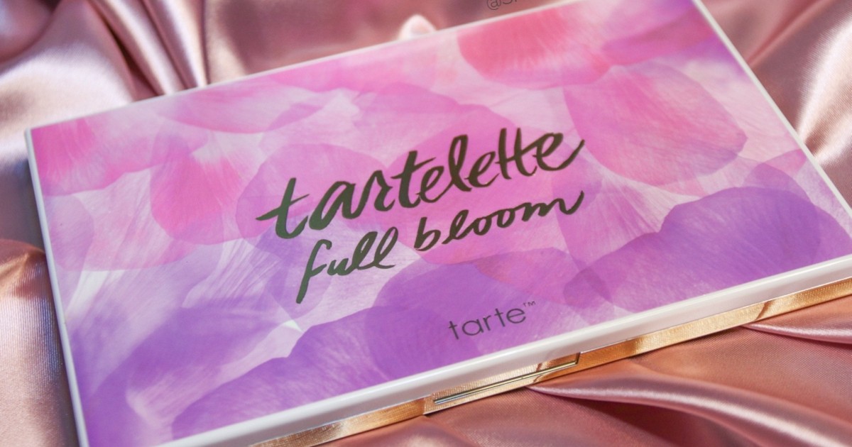 แวะมาป้ายยา “Tartelette full bloom” พาเลทอายแชร์โดวตัวใหม่จาก Tarte