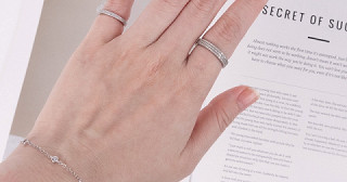 ของเล่นใหม่ของจิน่ามาแล้วค่า .... เครื่องประดับจาก SWAN JEWELRY