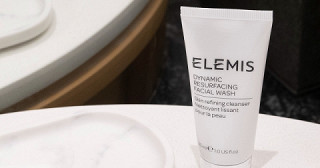 เครื่องสำอางค์ที่พกไปต่างจังหวัดฉบับ Jina Bittersweet  ✈️