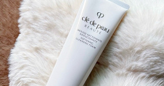Cle de Peau Beaute Softening Cleansing Foam