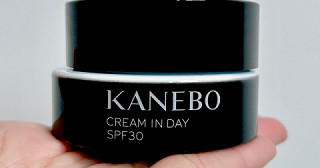 ผิวโกลว์สวยตั้งแต่เช้า พร้อมกันแดดและความชุ่มชื้นในขั้นตอนเดียว✨