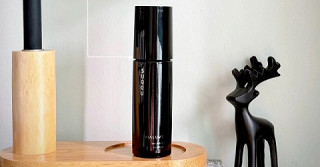 🖤 SUQQU VIALUME THE SERUM