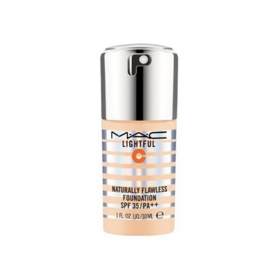 Lightful C Naturally Flawless SPF35/PA++ Foundation