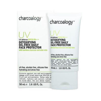 UV defense SPF50PA+++ Detoxifying Oil-Free Daily Face Protector