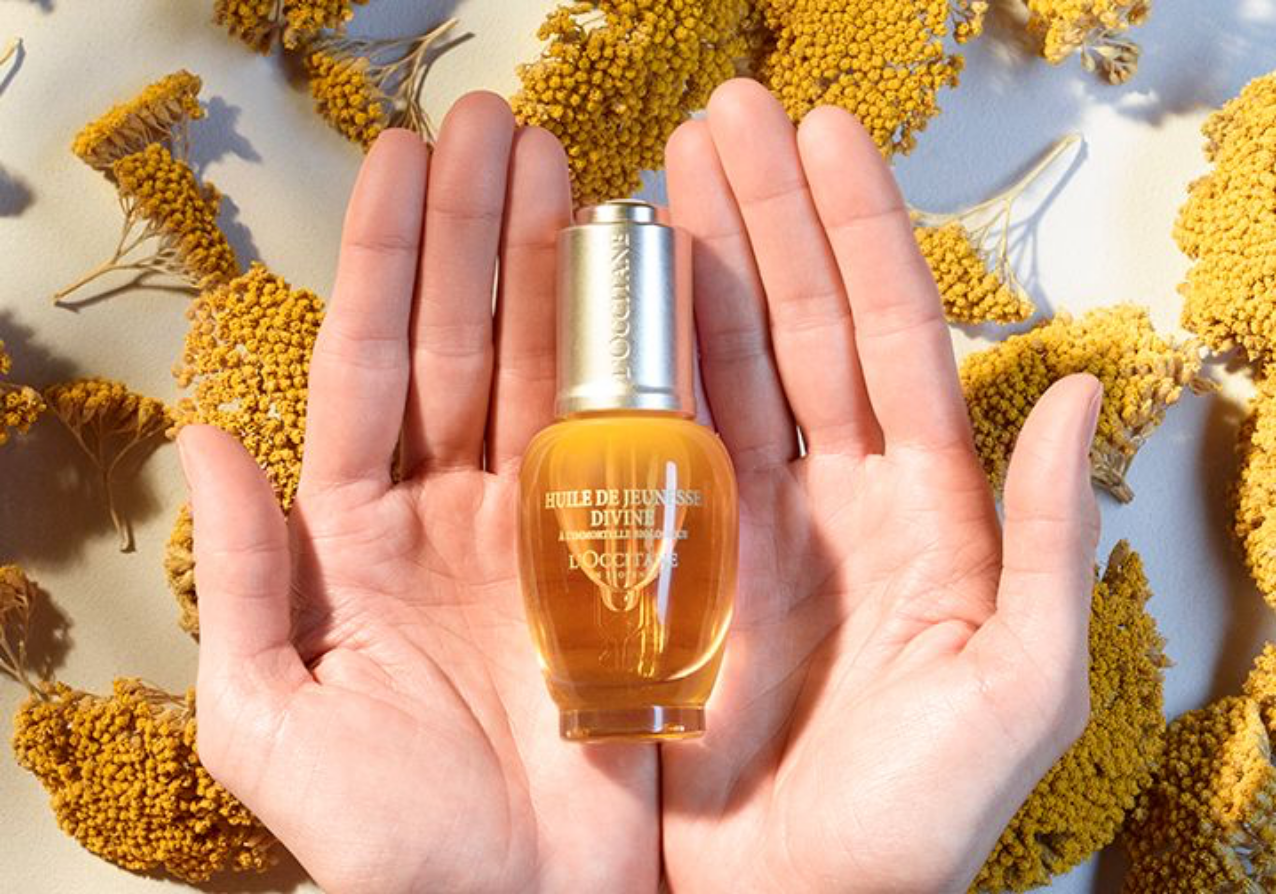 How to Use Immortelle Divine Youth Face Oil