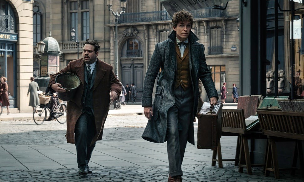 MOVIE REVIEW ] Fantastic Beasts: The Crimes of Grindelwald  ส่วนต่อขยายของโลกเวทมนตร์