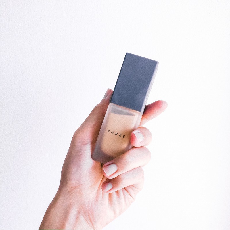 新品 THREE complete harmony foundation 203 Get Three Complete Harmony Foundation #203 SPF35/PA+++ 28g