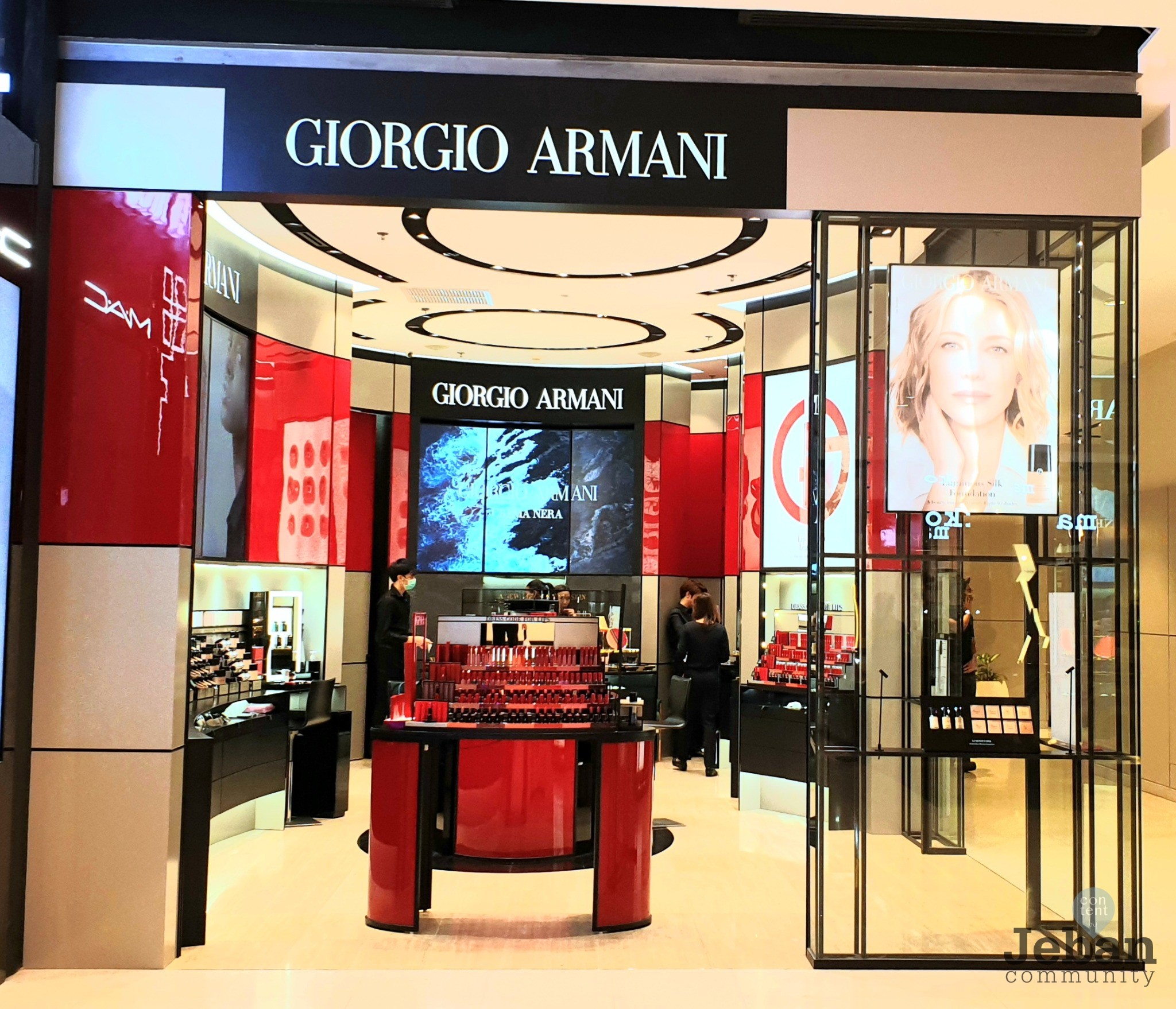 giorgio armani central world