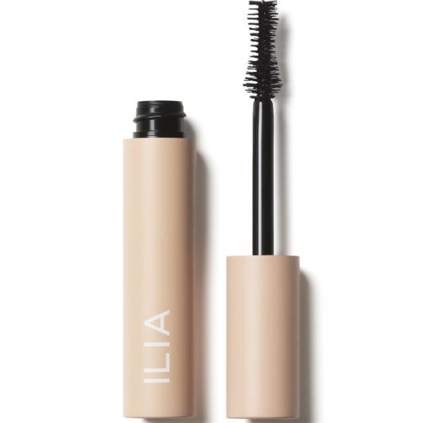 Fullest Volumizing Mascara