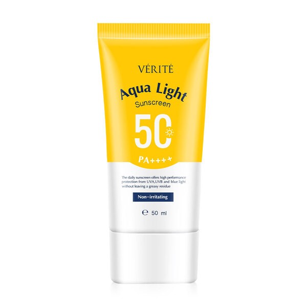 Aqua Light Sunscreen SPF50 PA++++