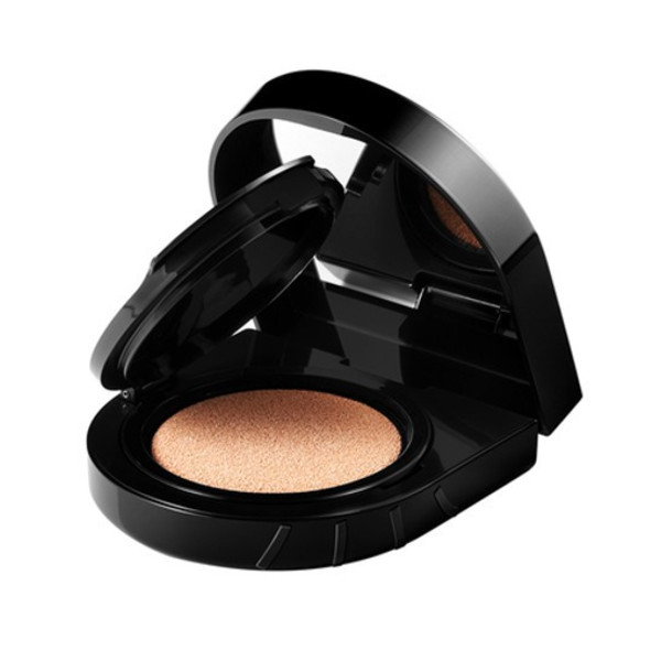 Wink Cushion Glow
