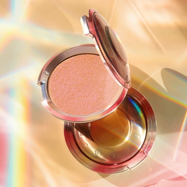shimmering skin perfector™ pressed highlighter own your light