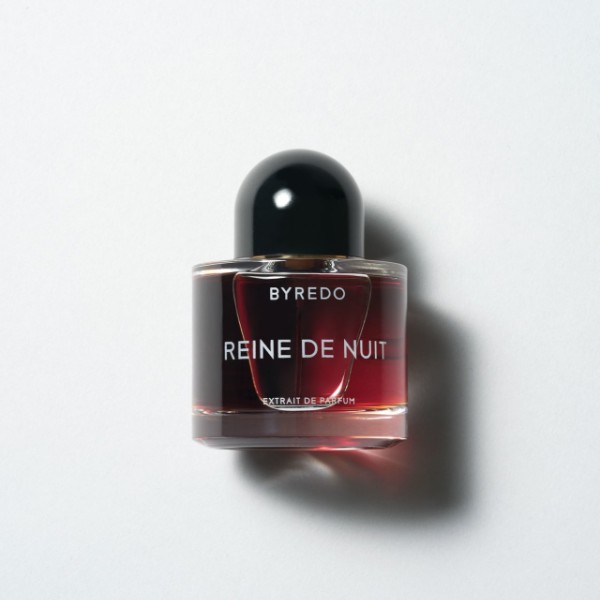 Reine de Nuit Night Veils perfume extract