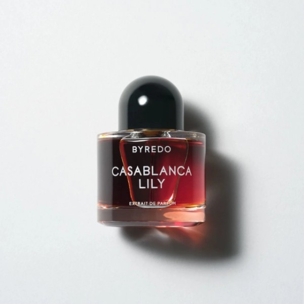 Casablanca Lily Night Veils perfume extract