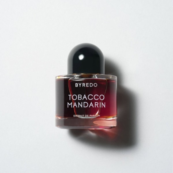 Tobacco Mandarin Night Veils perfume extract