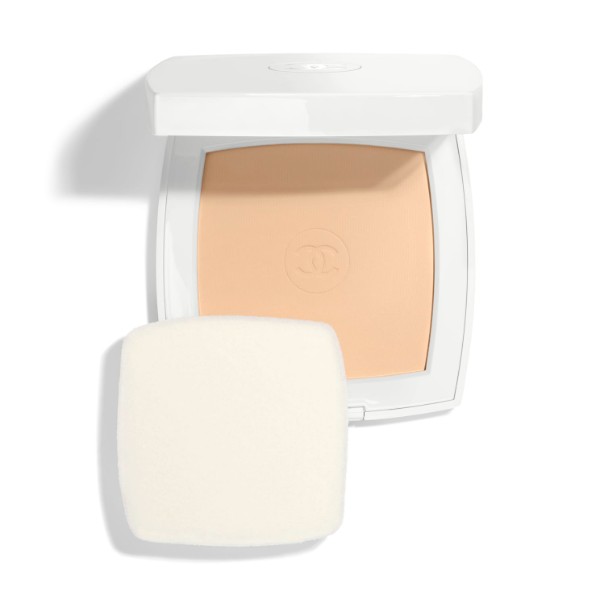 Le Blanc : Whitening Compact Foundation Long Lasting Radiance-Thermal Comfort SPF25/PA+++