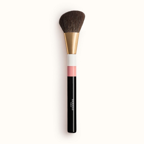 Blush brush