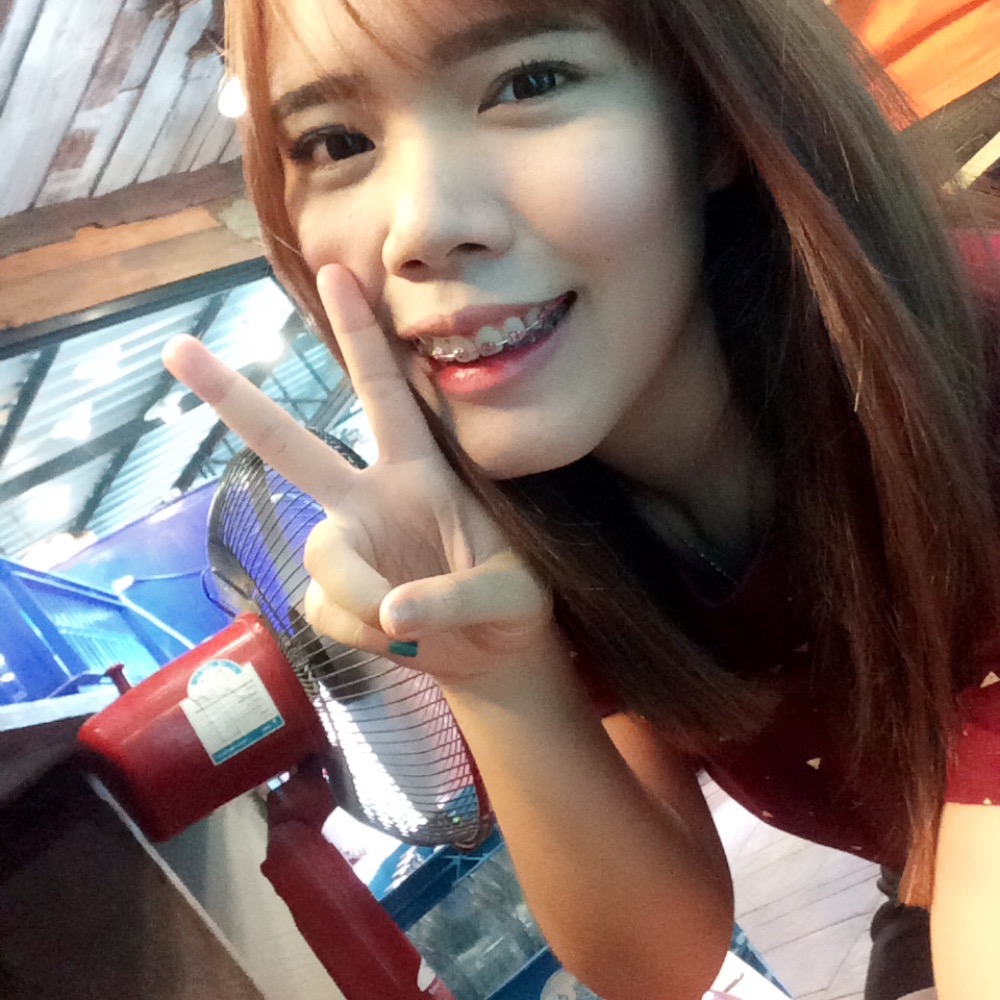 Readiiez.me@hotmail.com