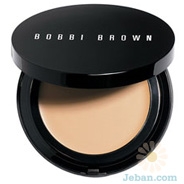 Oil - free even finish compact foundation 