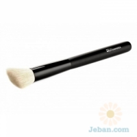 Small Angled Blush Brush