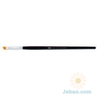 Synthetic Angeled Eyeliner Brush