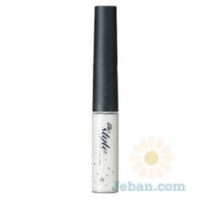 The Style : Pearl Eye Liner