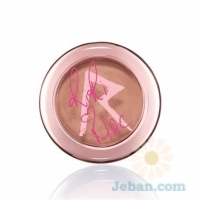 Riri Hearts M.A.C Fall : Cream Colour Base