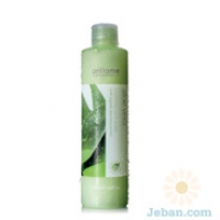 Aloe Vera Soothing Face Wash