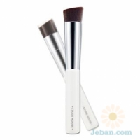 Pro Skill : 003 Flawless Foundation Brush