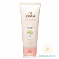 I'm Blooming : Moisture Cleansing Foam