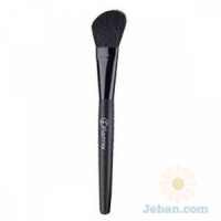 Flared Cut Blush Brush