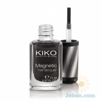Magnetic Nail Lacquer