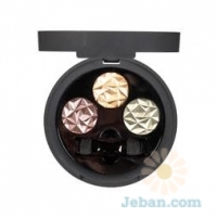 Eye Palette In Atmosphere