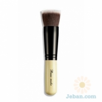 Flat Top Synthetic Kabuki Brush : Short Handle