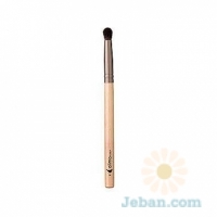 #36 Pointed Crease Brush