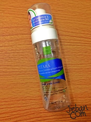vitara facial cleansing foam mousse