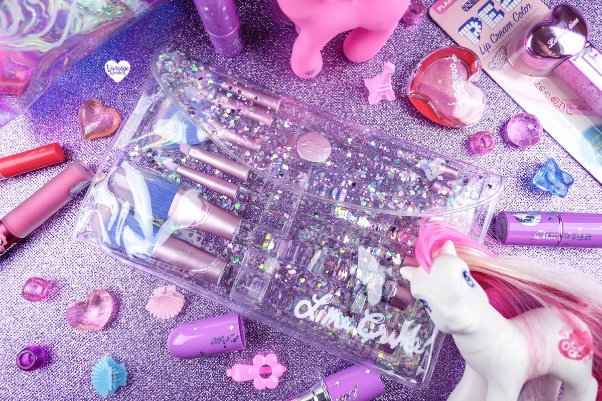 Розовые игрушки для девочек много. Девчачья косметика. Розовые вещи. Красивые анщи для девочек. Розовые штучки для девочек.